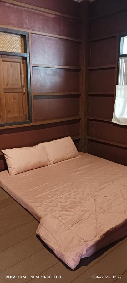 Chanmuang Guesthouse Mae Hong Son Exterior foto